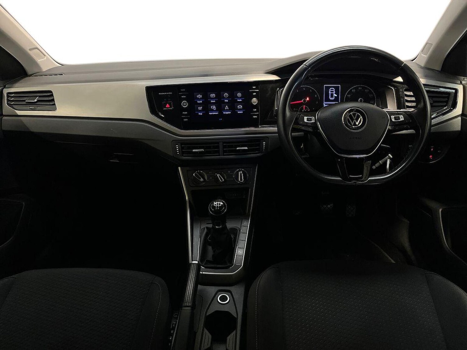 Used Volkswagen Polo 2021 for sale - 76340549: Photo 8