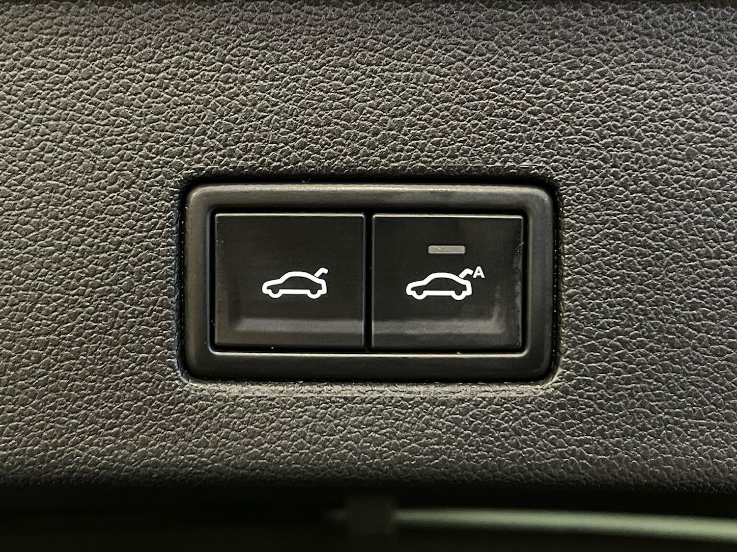 Used Volkswagen Touareg 2022 for sale - 76510727: Photo 22