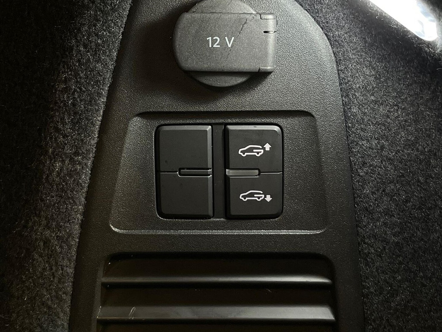 Used Volkswagen Touareg 2022 for sale - 76510727: Photo 31