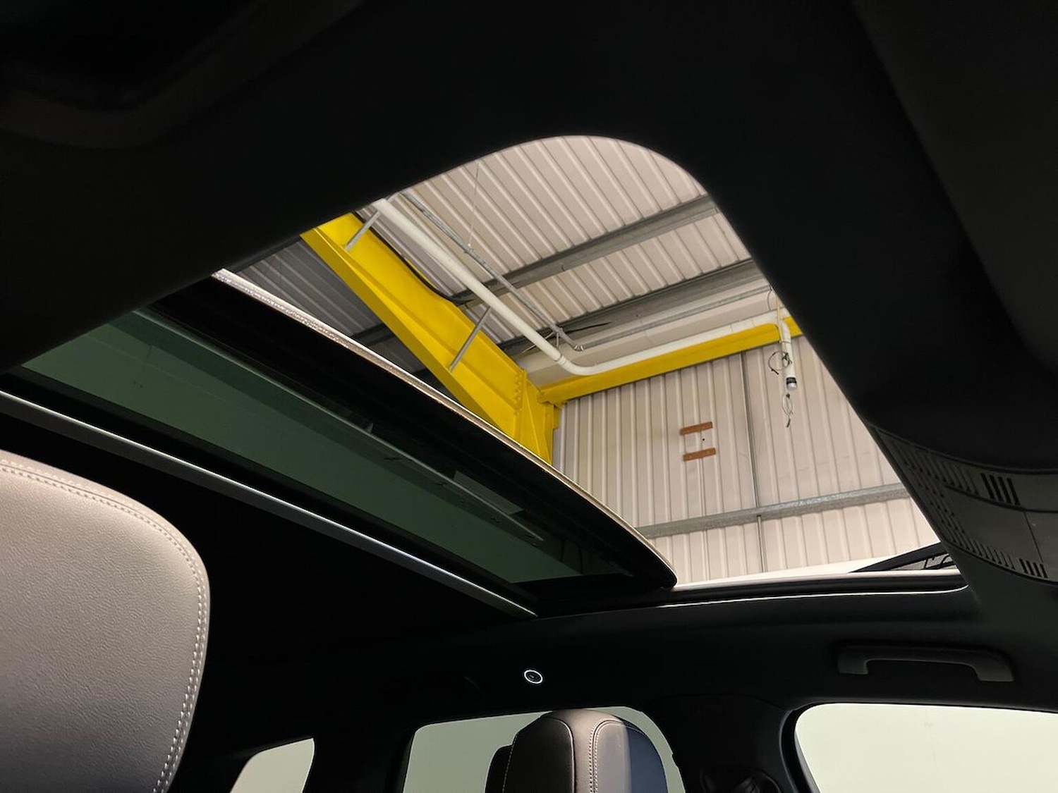 Used Volkswagen Touareg 2022 for sale - 76510727: Photo 32