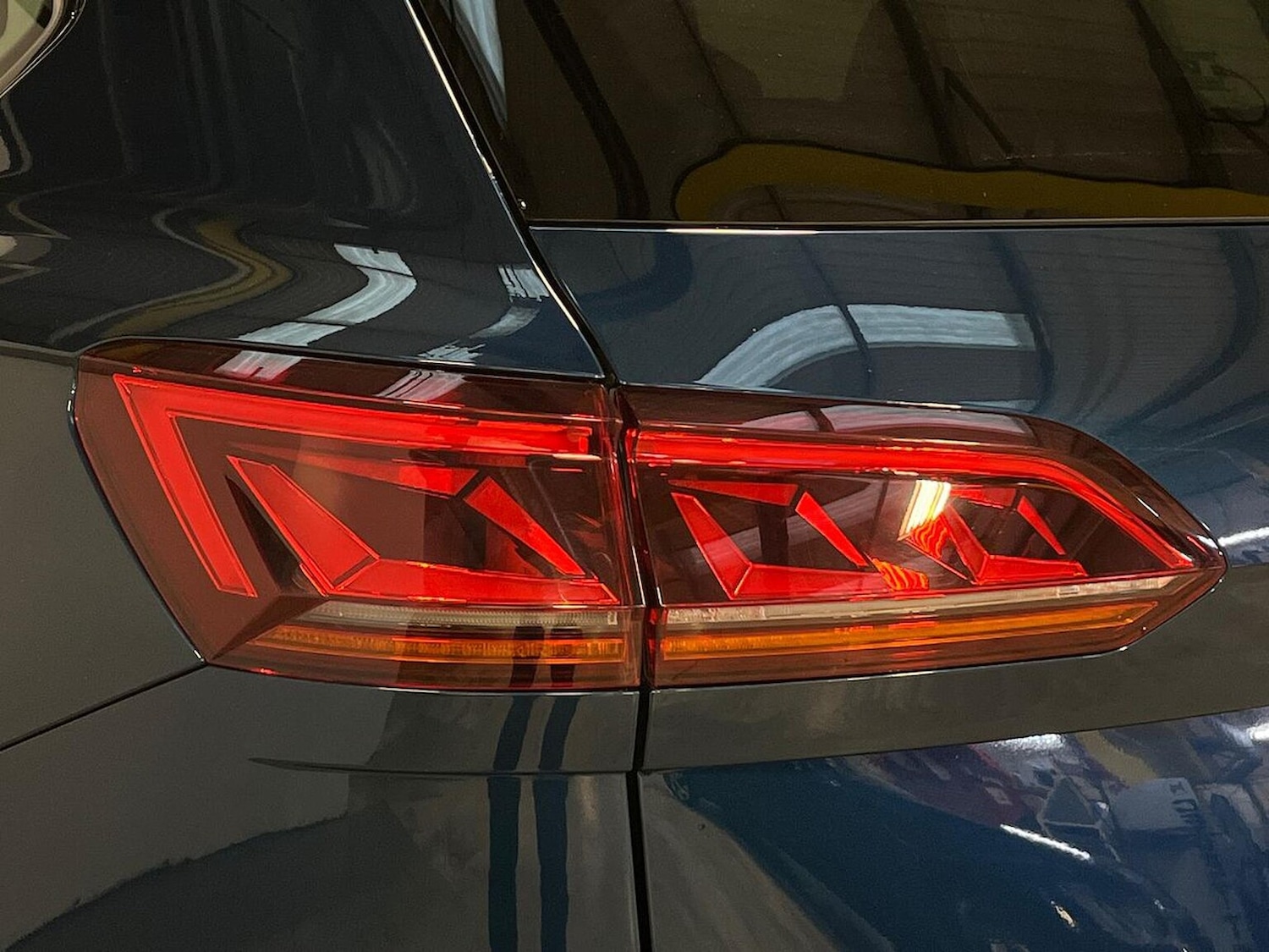 Used Volkswagen Touareg 2022 for sale - 76510727: Photo 36