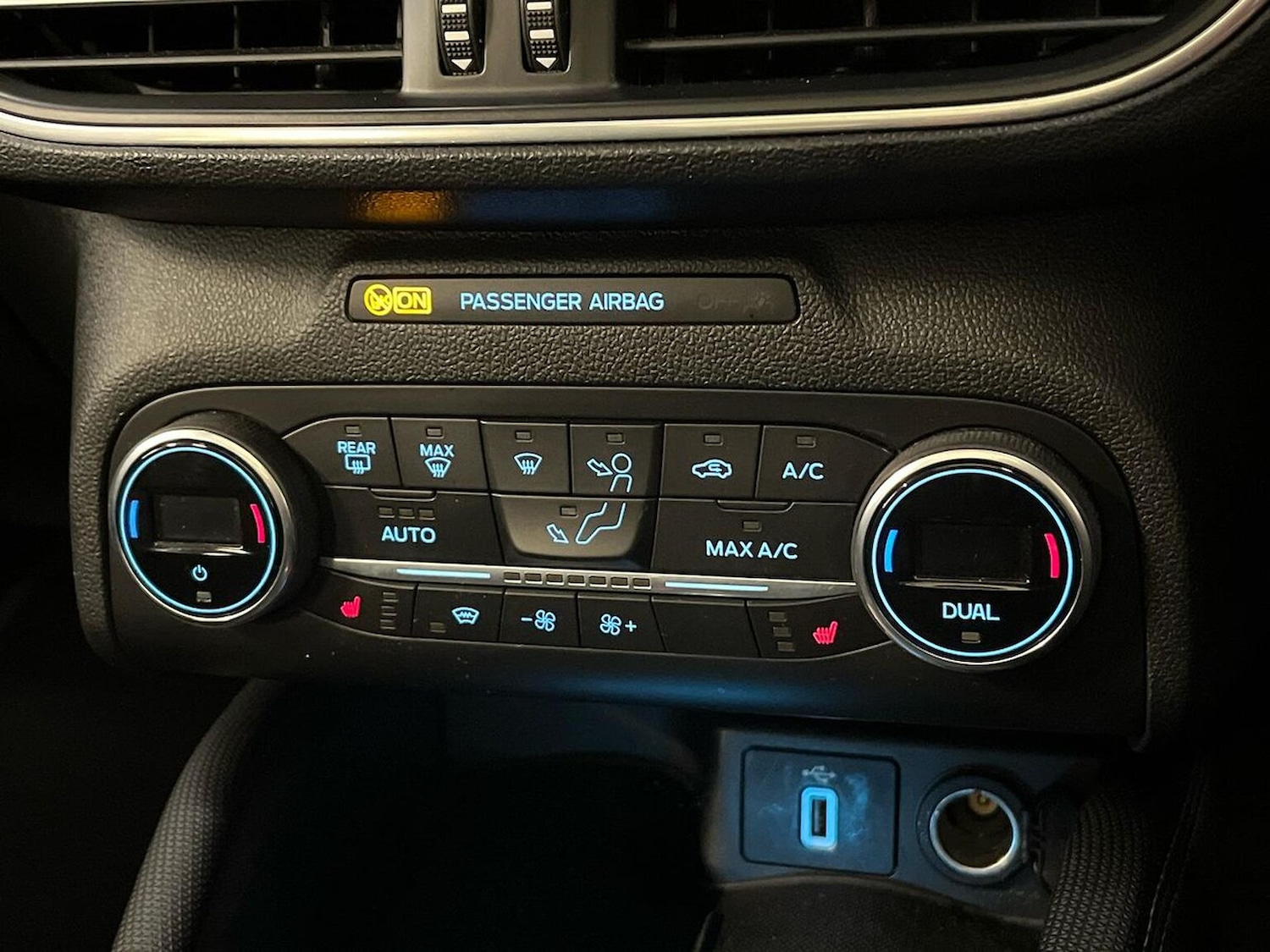 Used Ford Focus 2020 for sale - 76324668: Photo 12