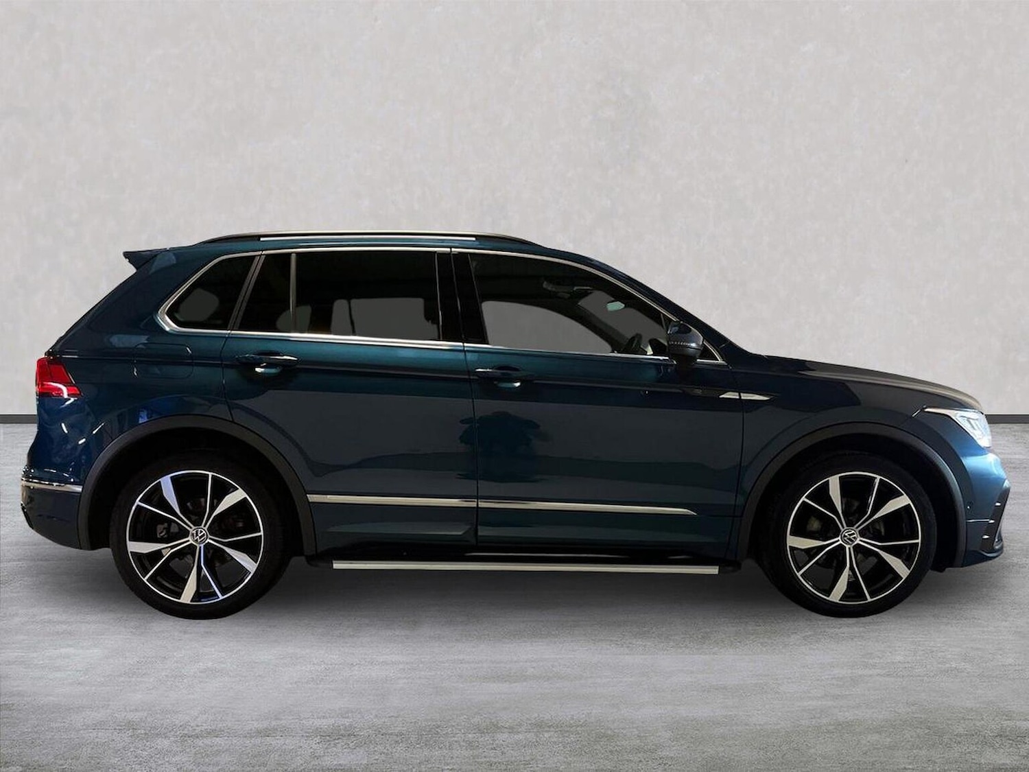 Used Volkswagen Tiguan 2022 for sale - 76555442: Photo 3