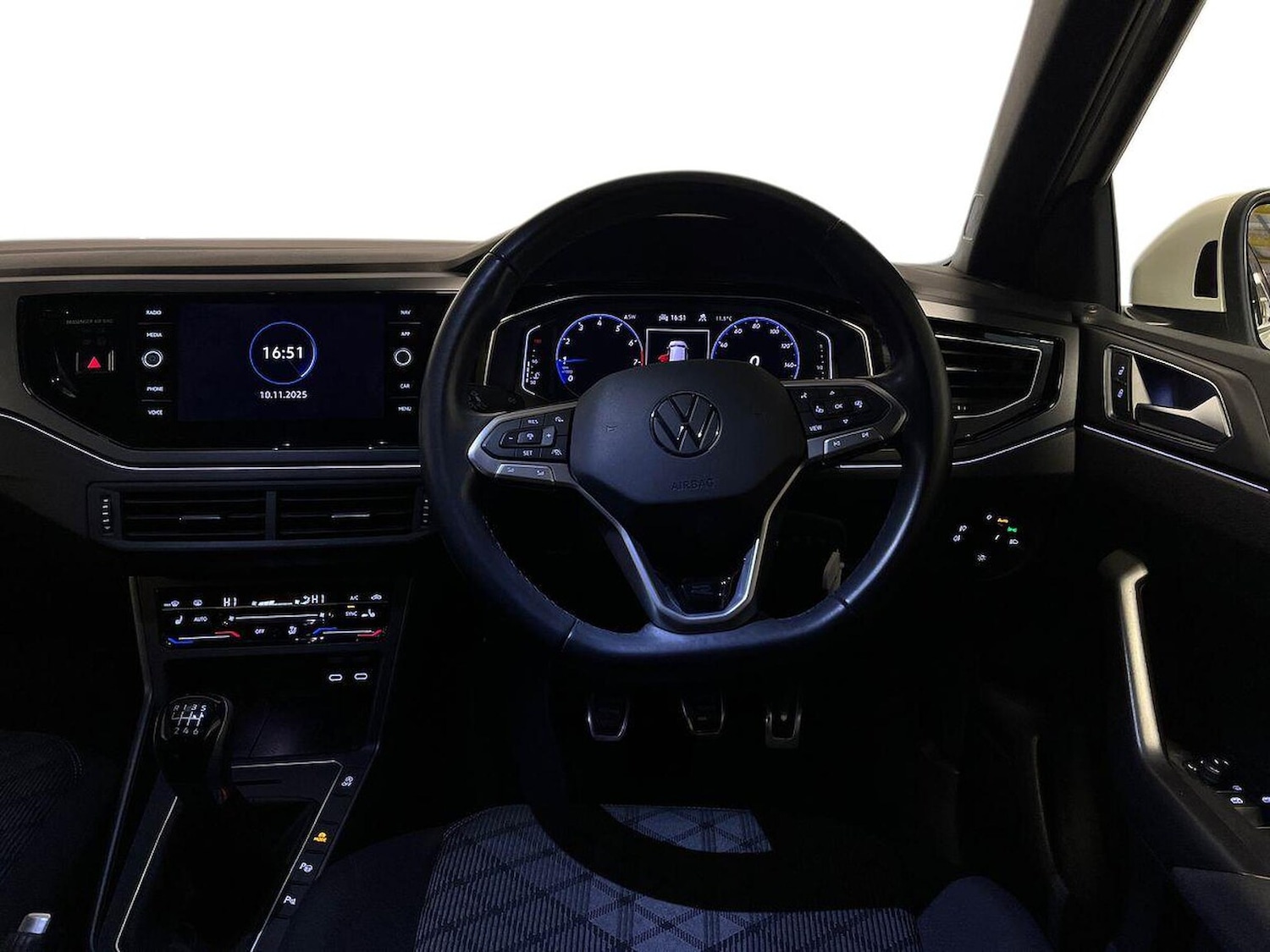 Used Volkswagen Taigo 2022 for sale - 76536566: Photo 9