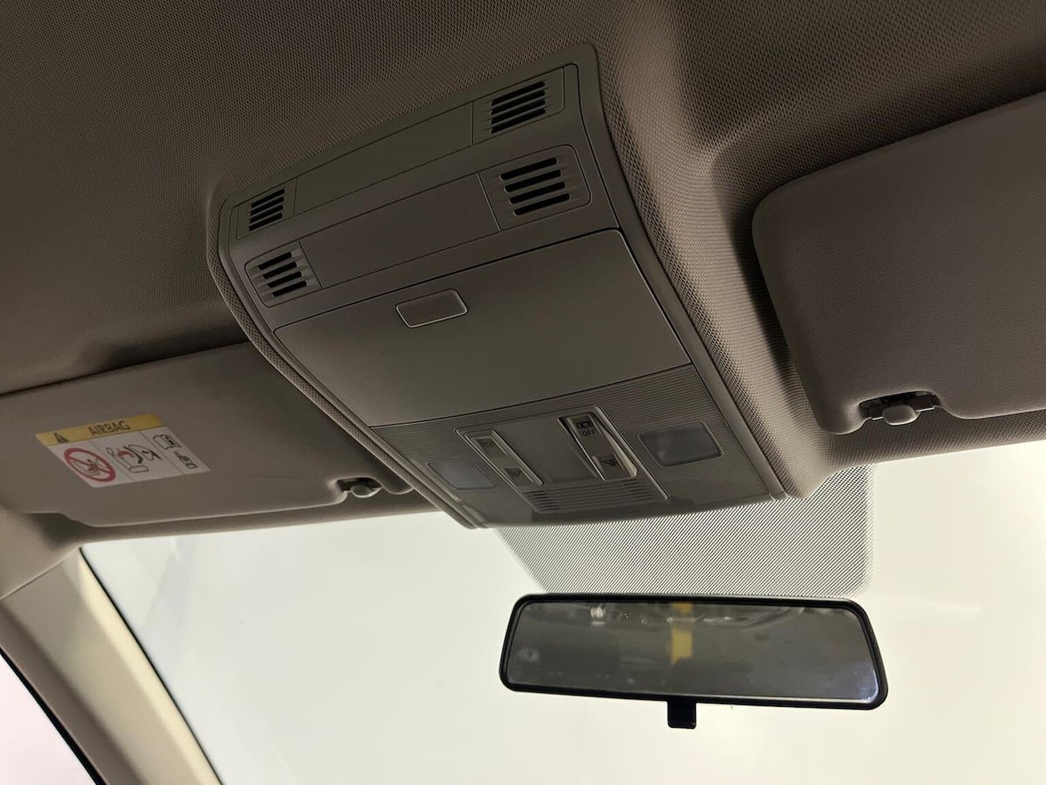 Used Volkswagen Polo 2018 for sale - 76455312: Photo 14