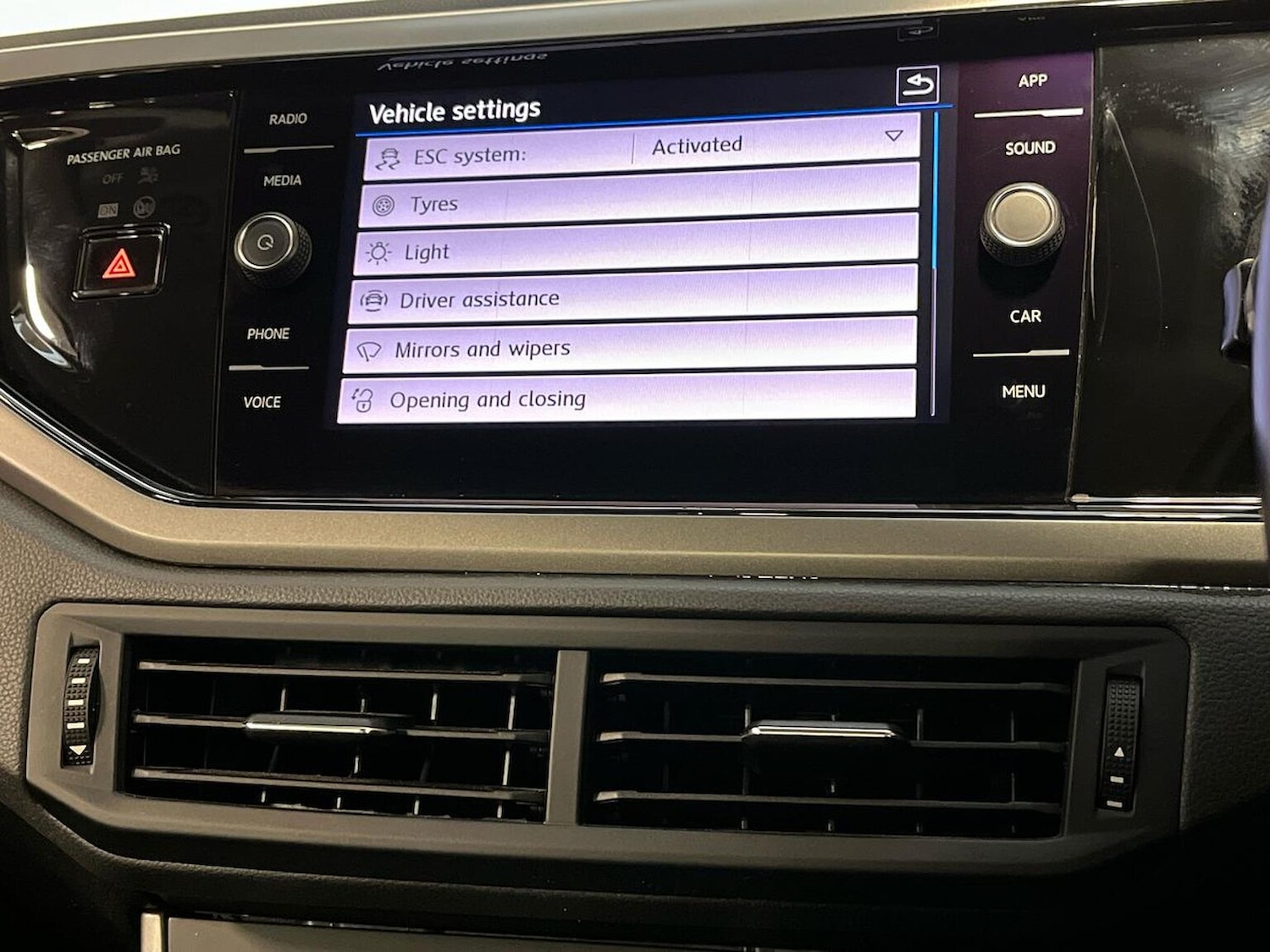 Used Volkswagen Polo 2018 for sale - 76455312: Photo 31