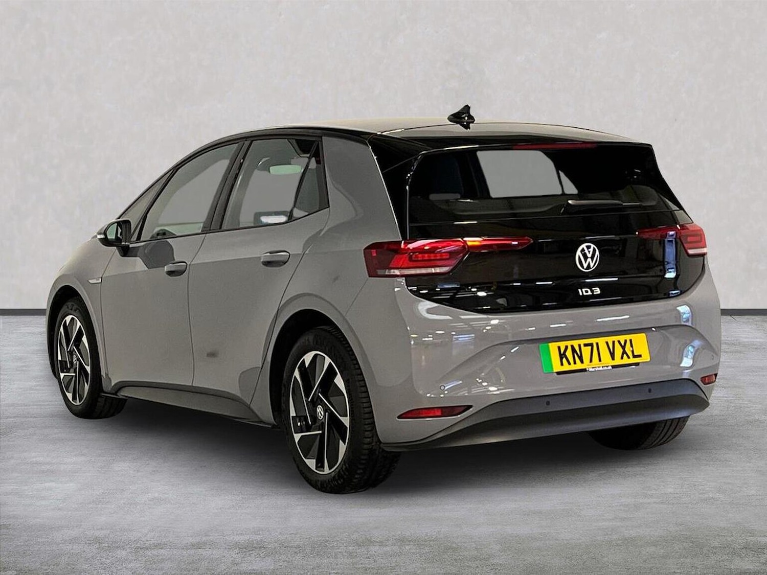 Used Volkswagen ID.3 2021 for sale - 76565492: Photo 2