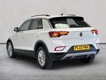 Used Volkswagen T-Roc 2022 for sale - 79069260: Photo