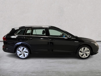 Used Volkswagen Golf 2025 for sale - 75490868: Photo