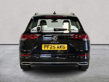 Used Volkswagen Golf 2025 for sale - 75490868: Photo