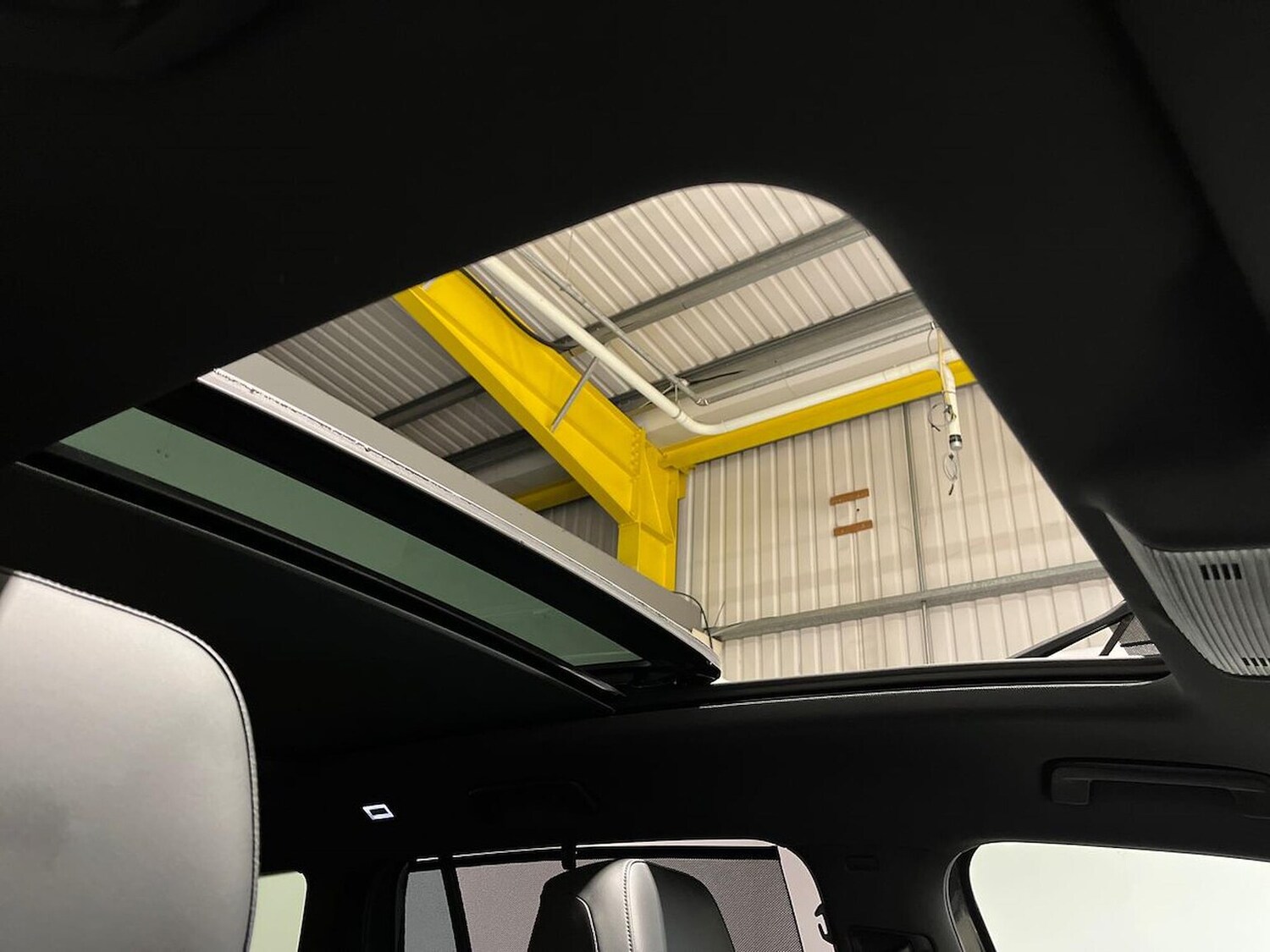 Used Volkswagen Touran 2026 for sale - 77938250: Photo 32