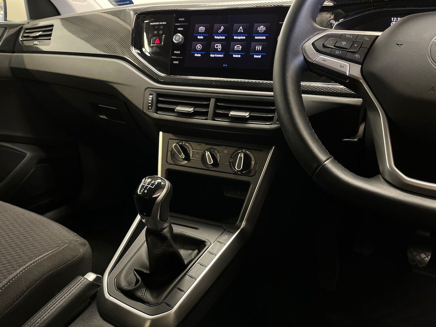 Used Volkswagen Polo 2024 for sale - 76047729: Photo 13