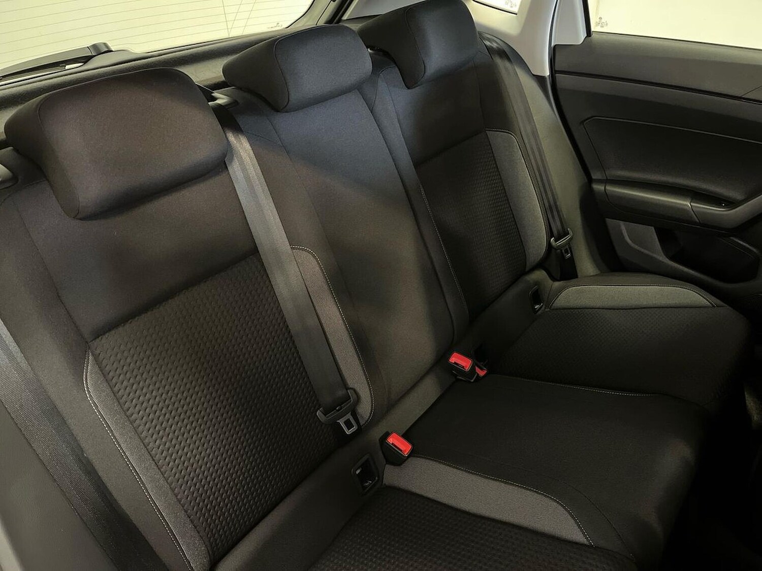 Used Volkswagen Polo 2024 for sale - 76047729: Photo 16