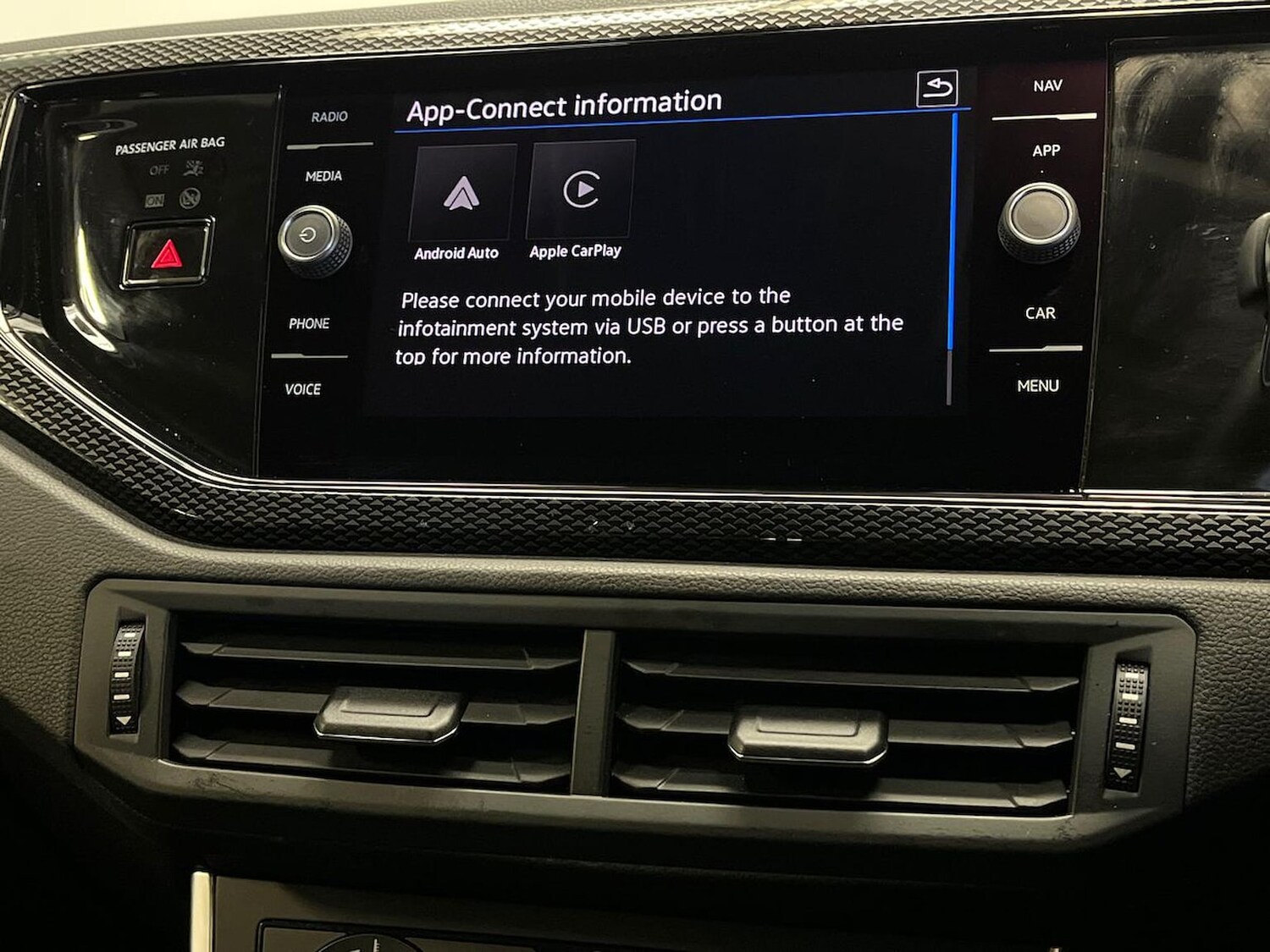 Used Volkswagen Polo 2024 for sale - 76047729: Photo 36