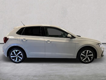 Used Volkswagen Polo 2024 for sale - 76047729: Photo 3