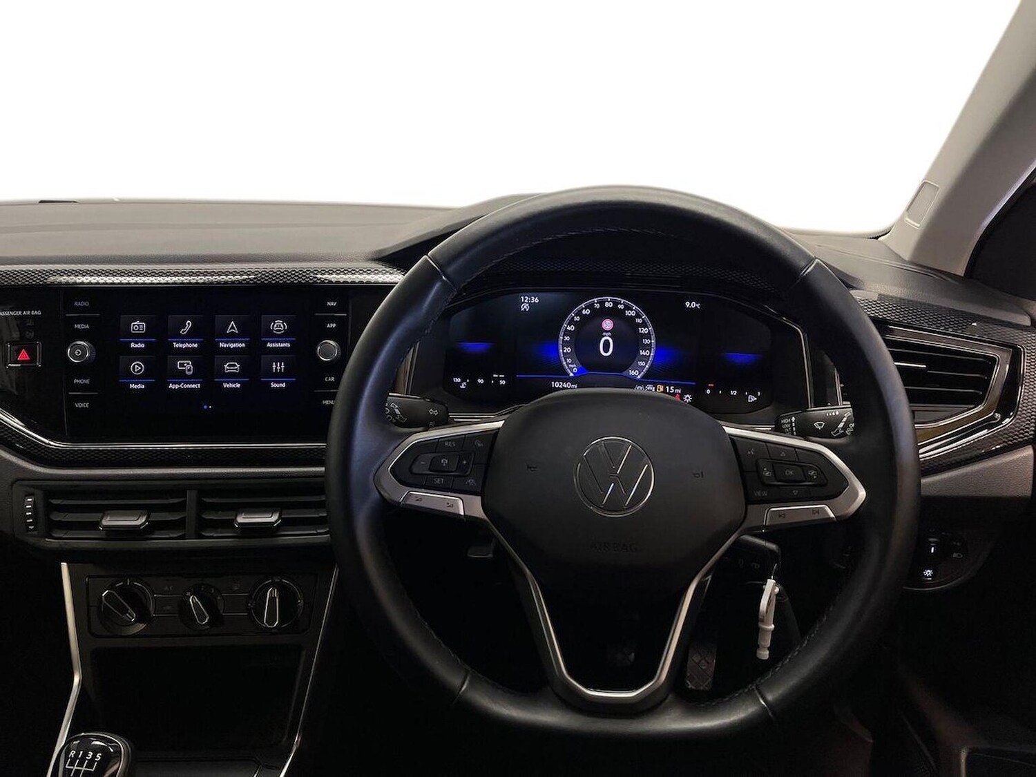 Used Volkswagen Polo 2024 for sale - 76047729: Photo 9