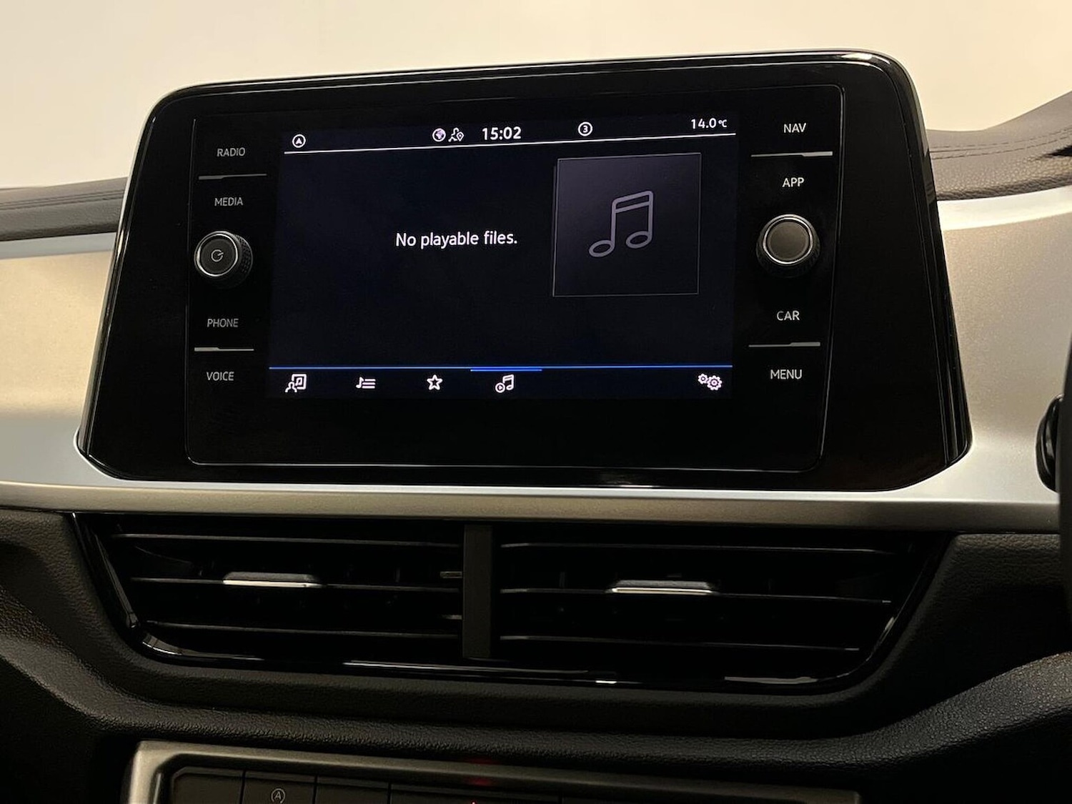 Used Volkswagen T-Roc 2025 for sale - 76504986: Photo 37