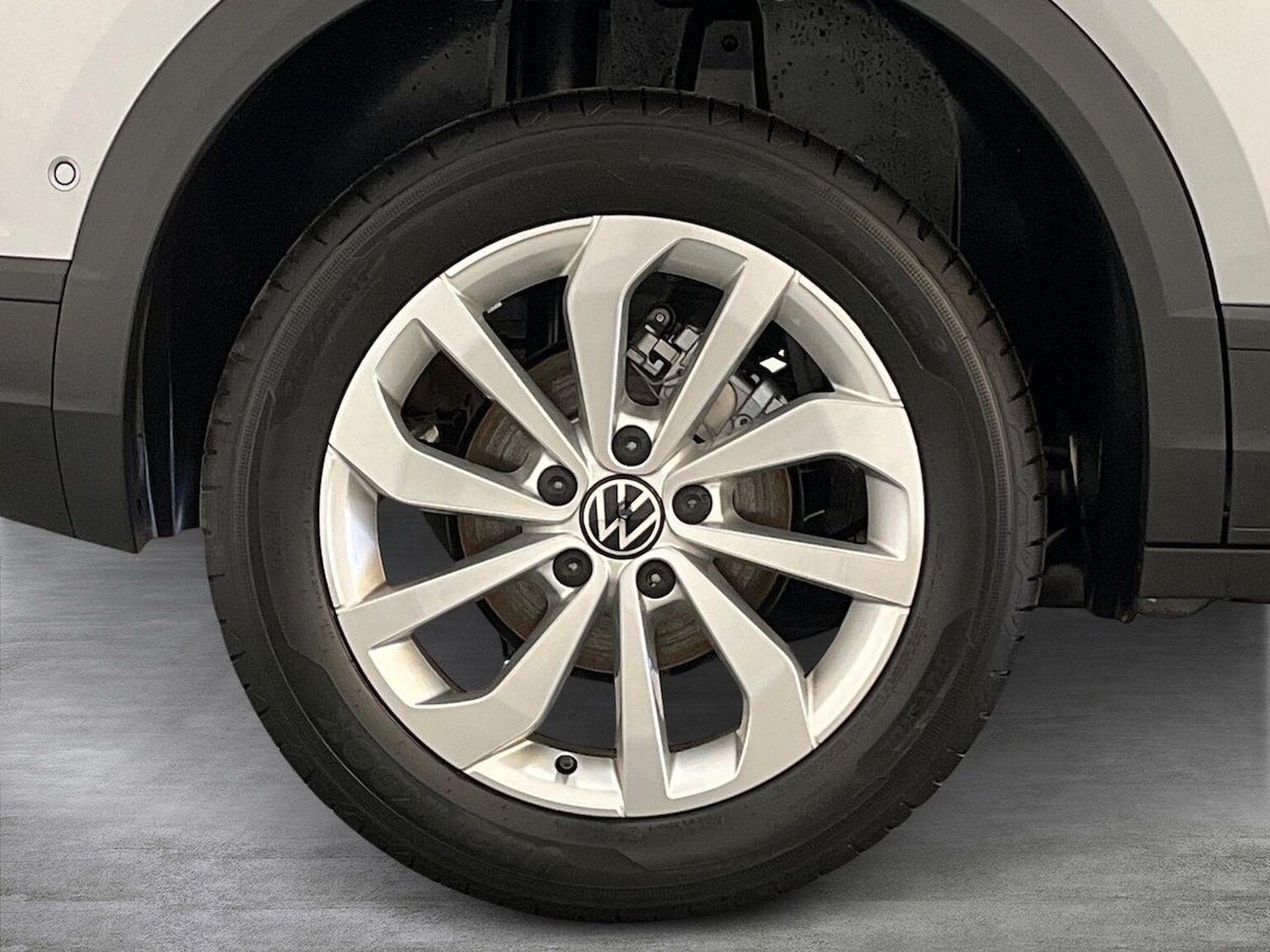 Used Volkswagen T-Roc 2025 for sale - 76504986: Photo 6