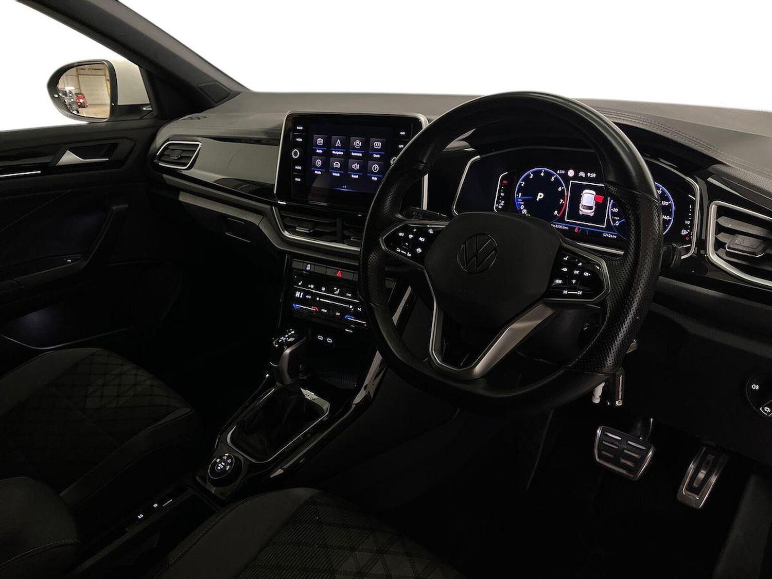 Used Volkswagen T-Roc 2022 for sale - 77715396: Photo 15