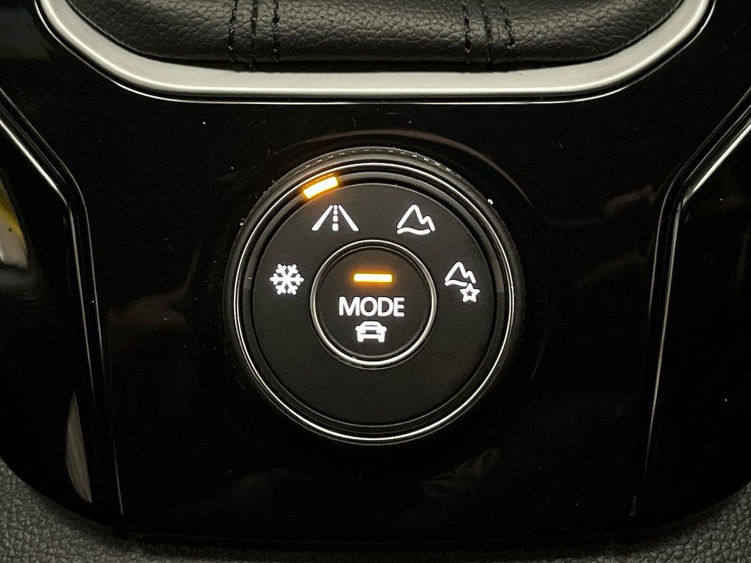 Used Volkswagen T-Roc 2022 for sale - 77715396: Photo 30