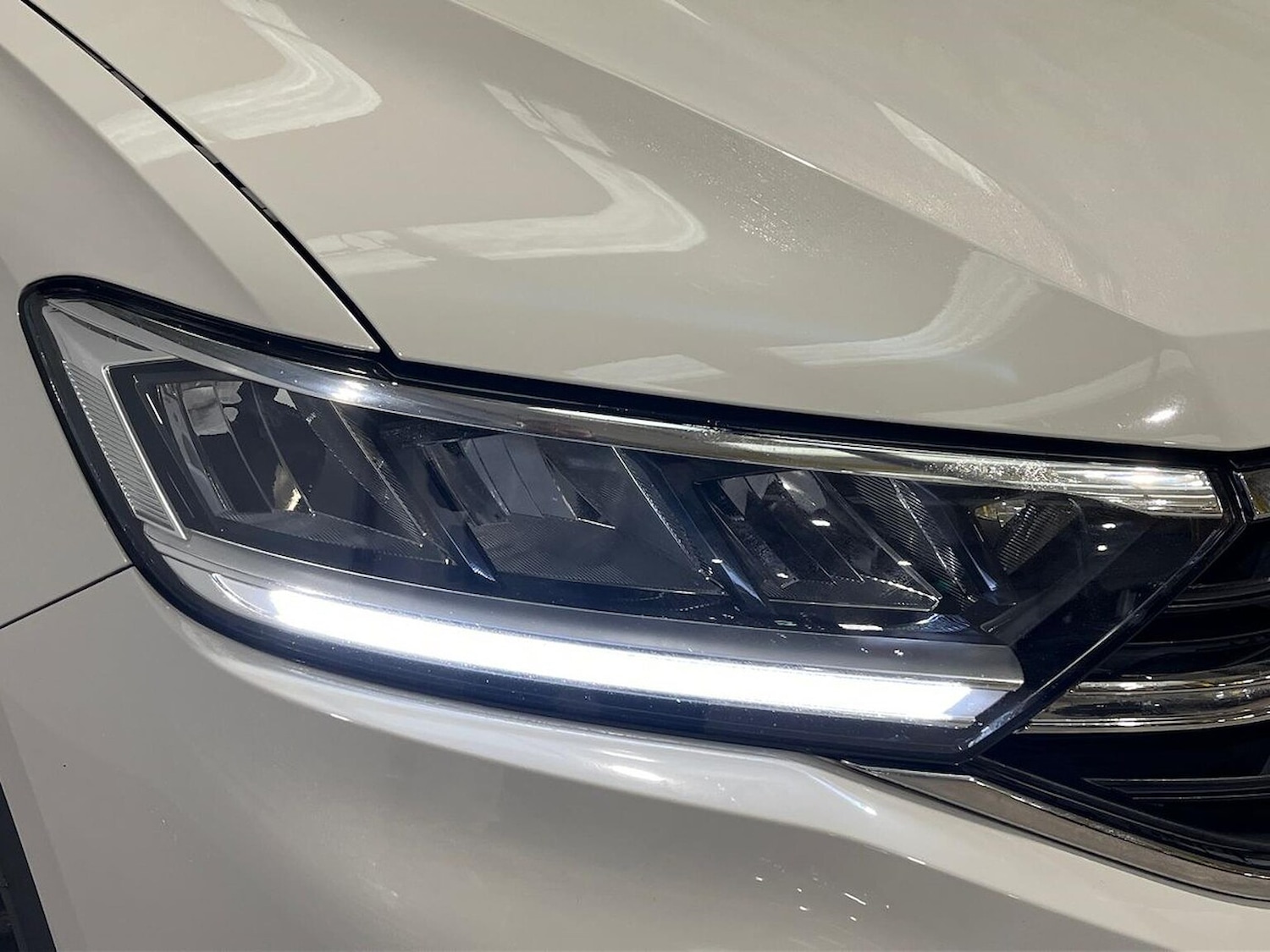 Used Volkswagen T-Roc 2022 for sale - 77715396: Photo 34