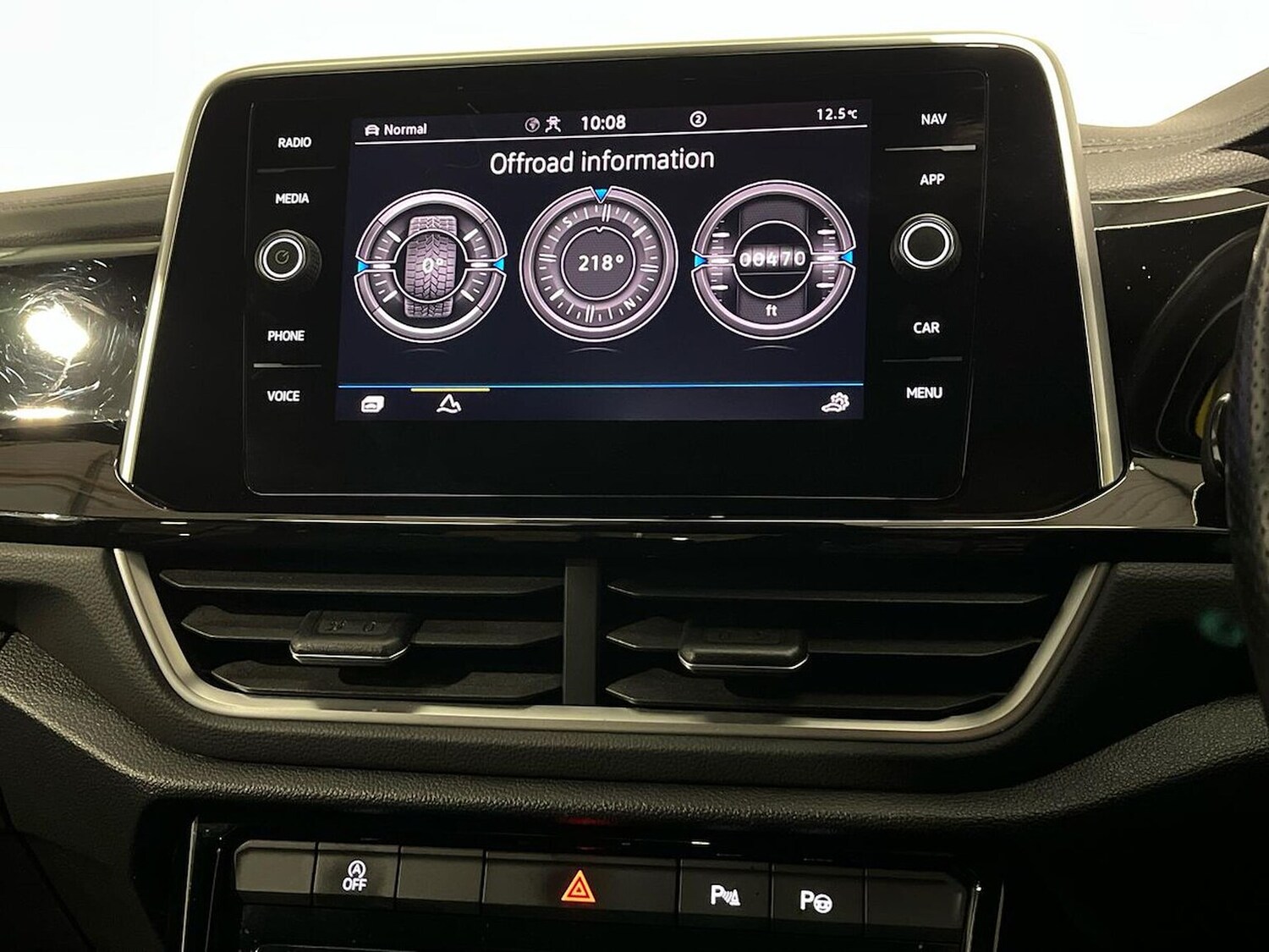 Used Volkswagen T-Roc 2022 for sale - 77715396: Photo 37