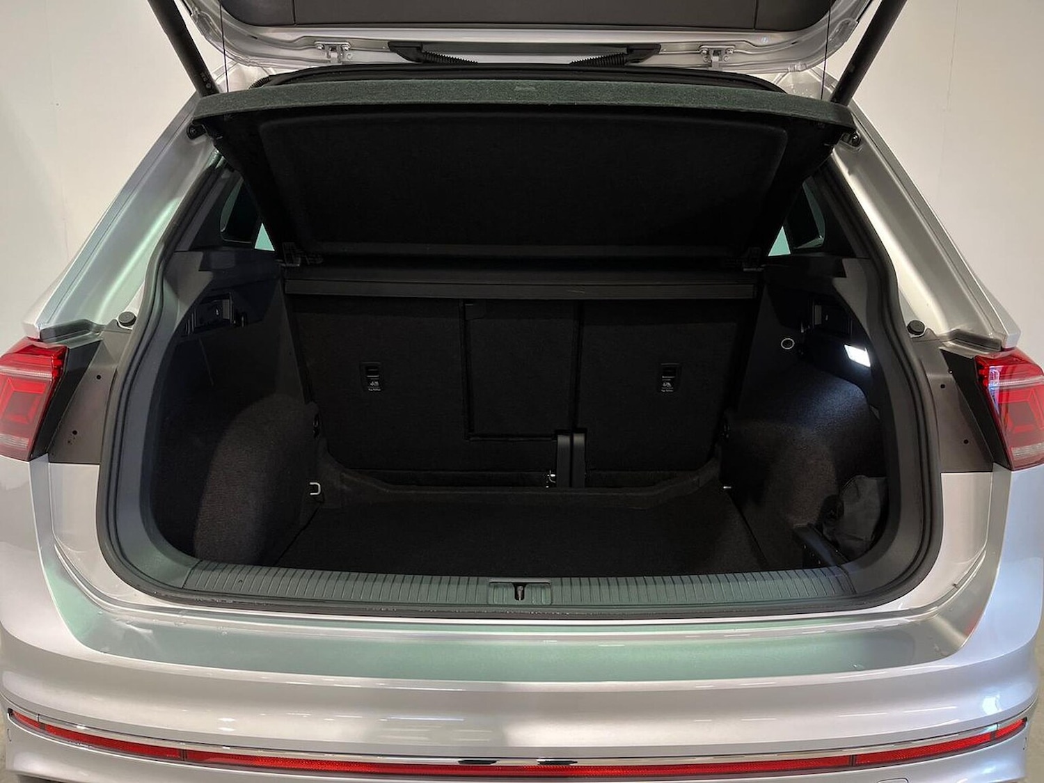 Used Volkswagen Tiguan 2023 for sale - 76799378: Photo 17