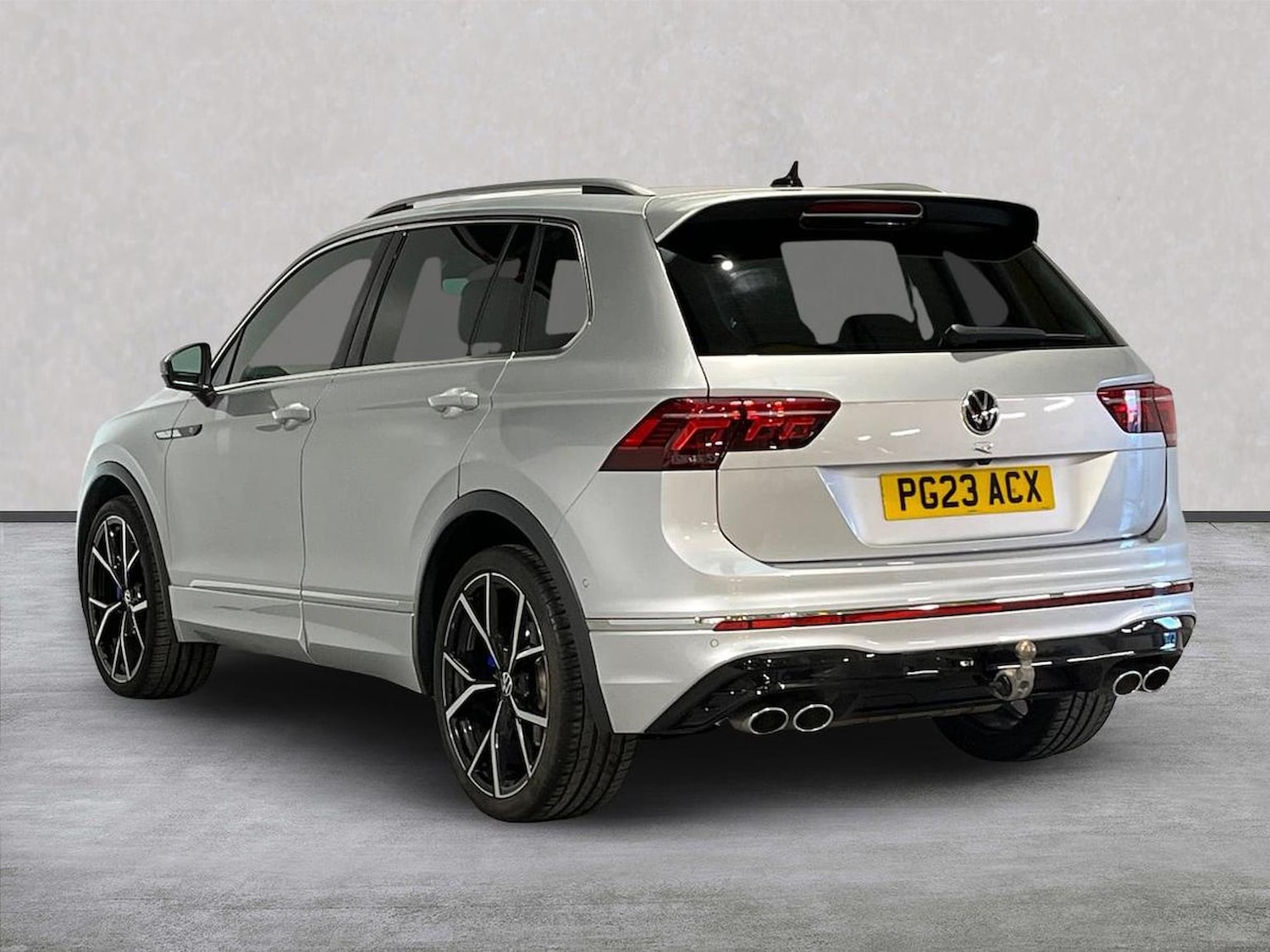 Used Volkswagen Tiguan 2023 for sale - 76799378: Photo 2