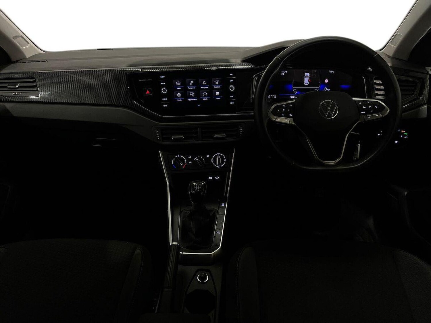 Used Volkswagen Polo 2024 for sale - 78195849: Photo 8