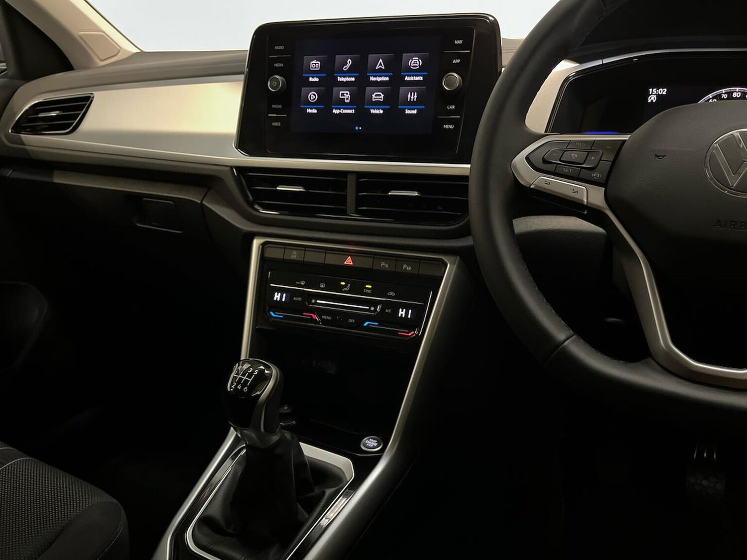 Used Volkswagen T-Roc 2025 for sale - 76492418: Photo 13