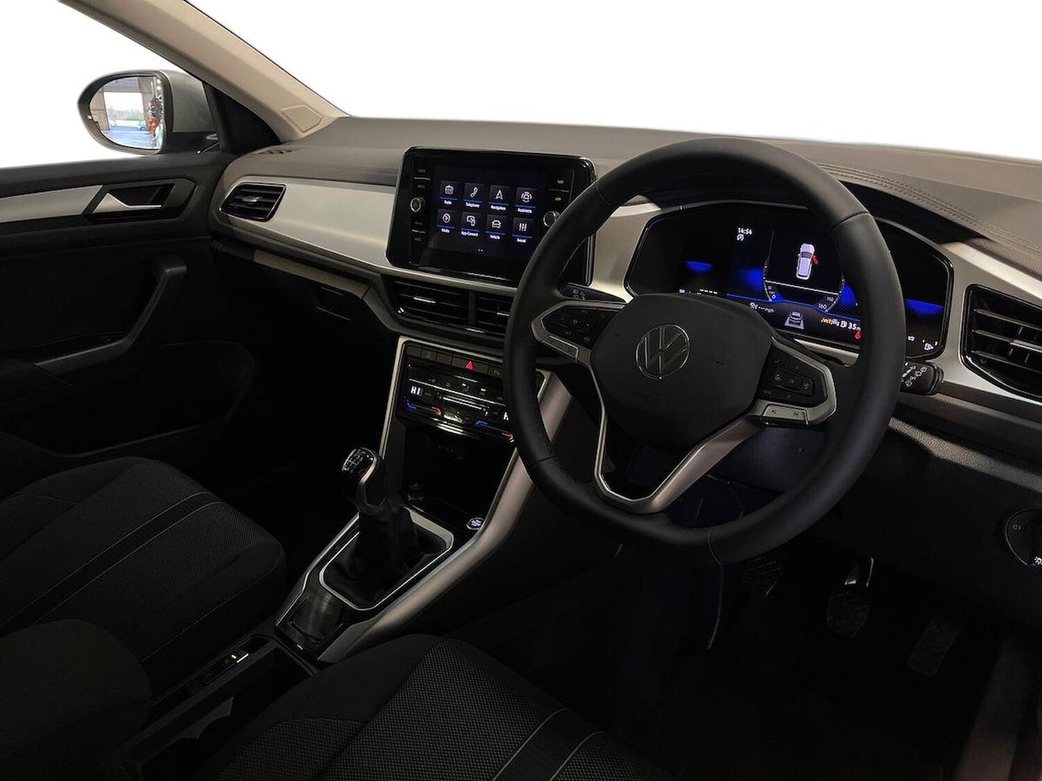 Used Volkswagen T-Roc 2025 for sale - 76492418: Photo 15