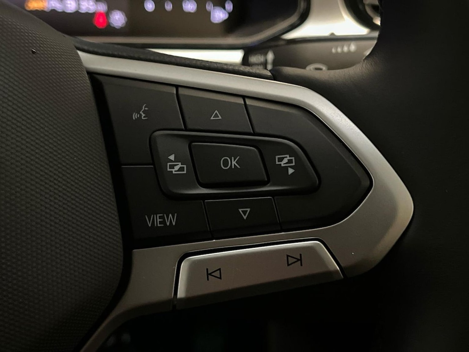 Used Volkswagen T-Roc 2025 for sale - 76492418: Photo 26