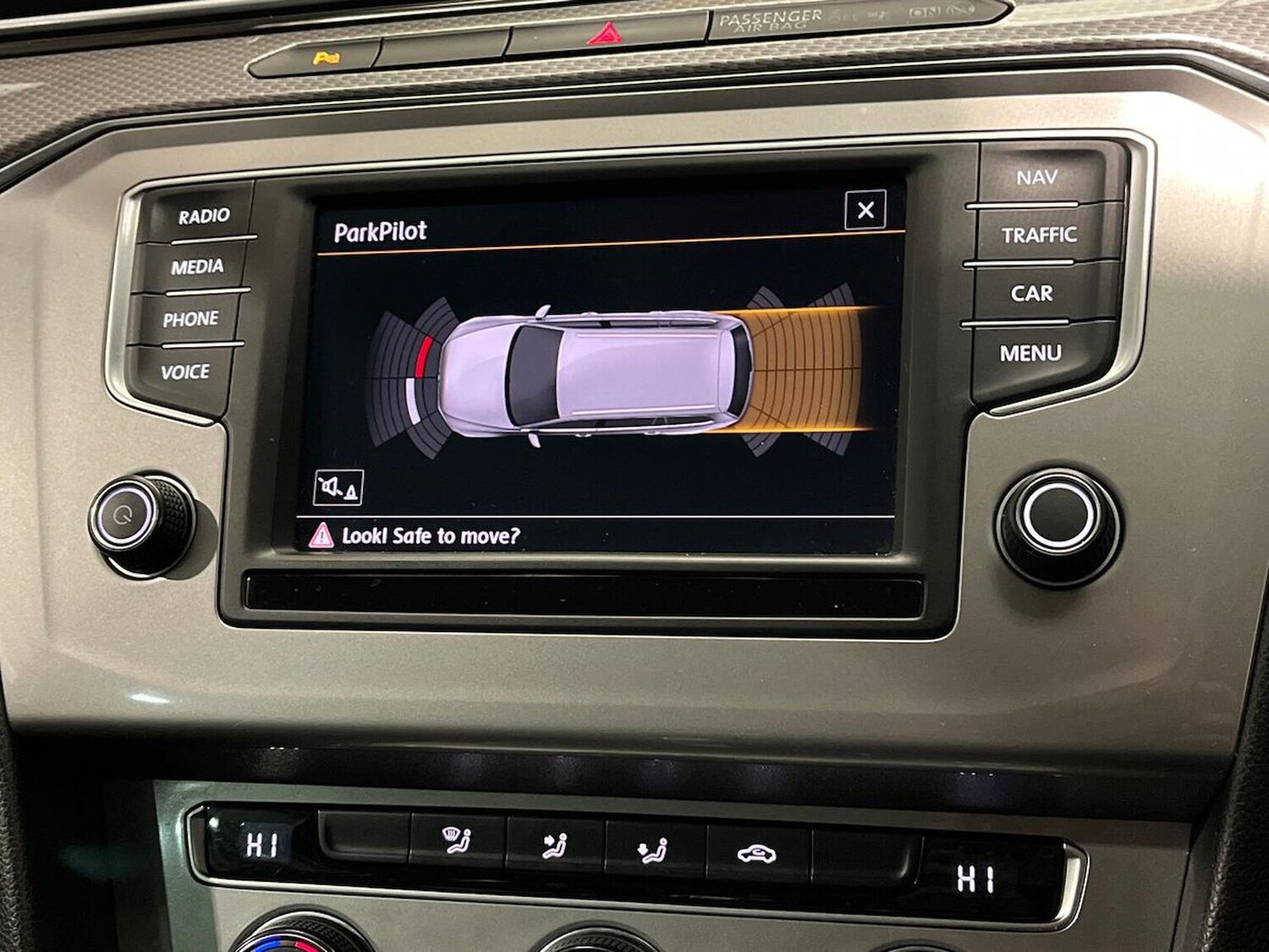 Used Volkswagen Passat 2016 for sale - 77888606: Photo 23