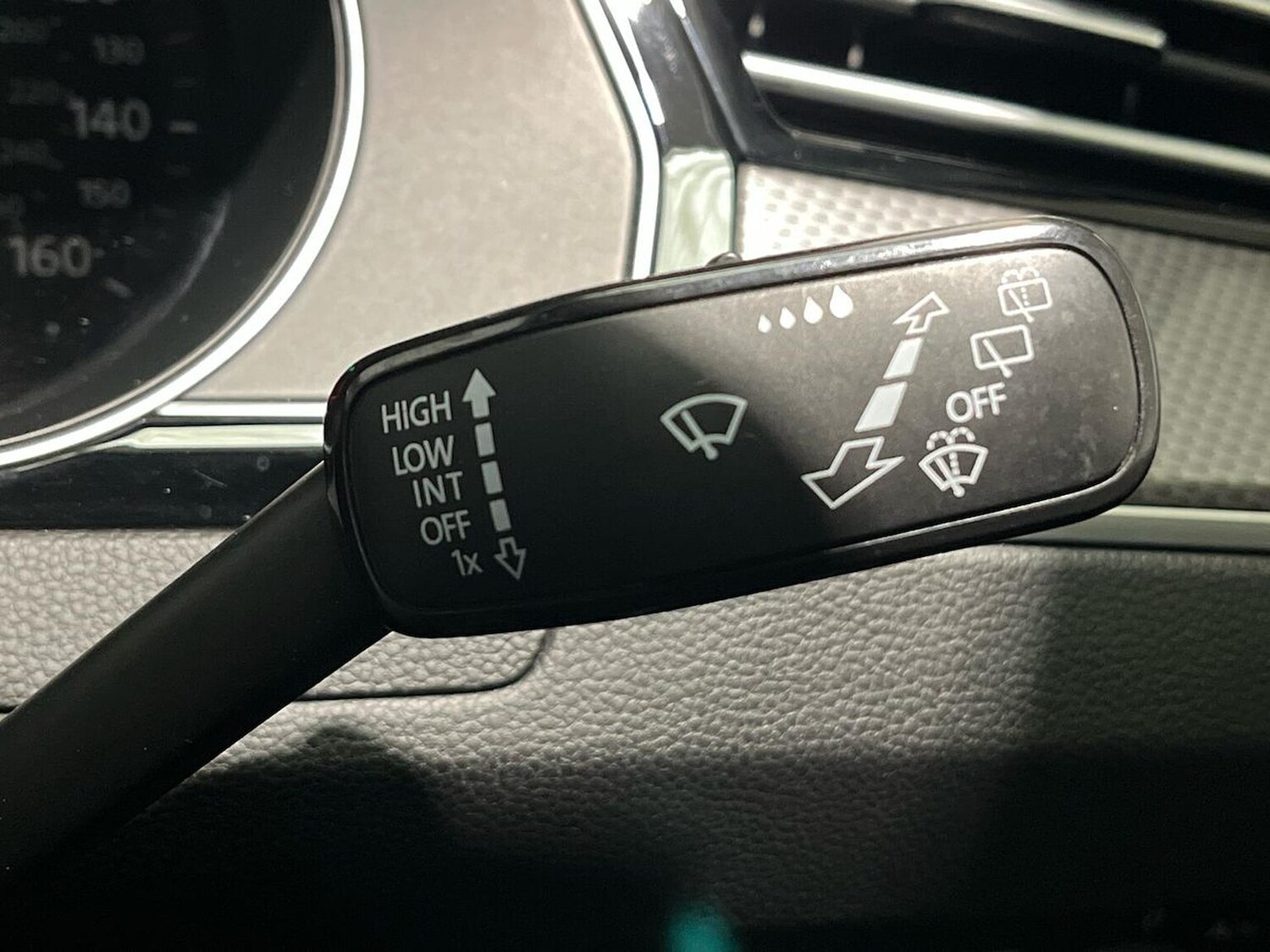 Used Volkswagen Passat 2016 for sale - 77888606: Photo 28