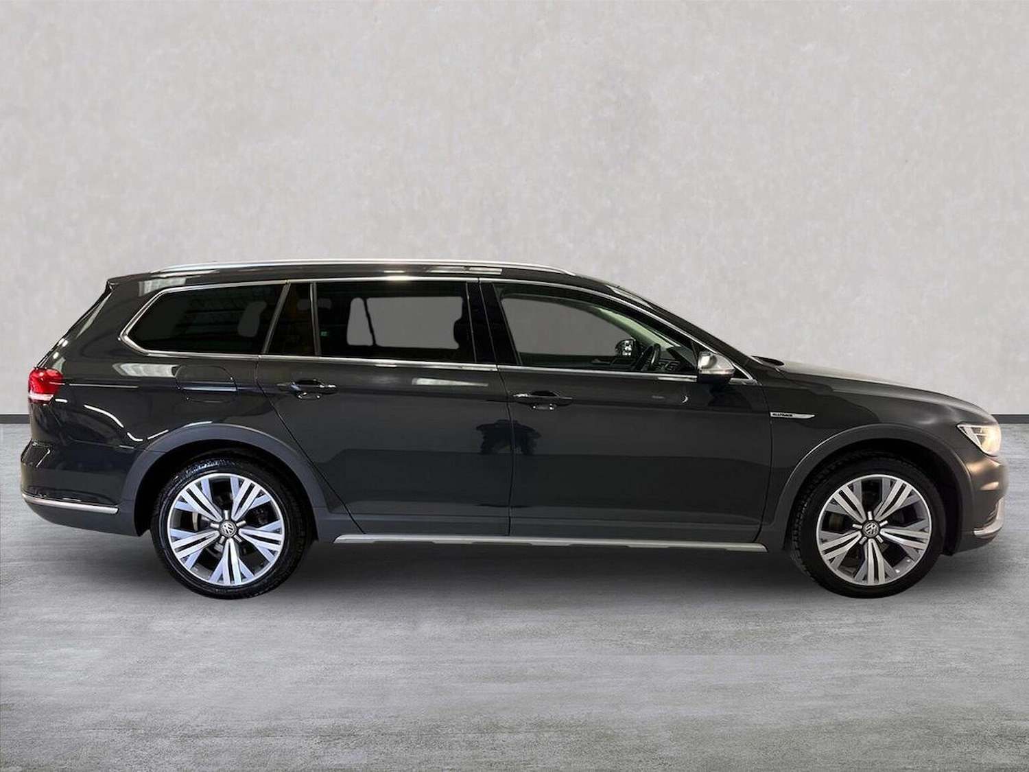 Used Volkswagen Passat 2016 for sale - 77888606: Photo 3