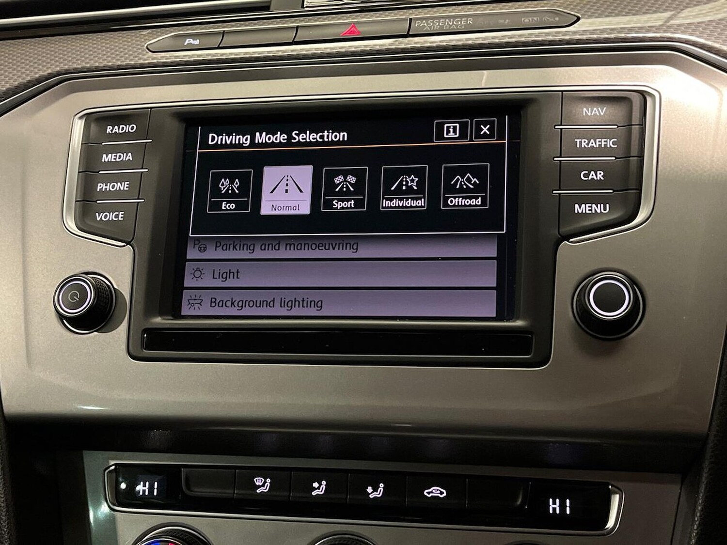 Used Volkswagen Passat 2016 for sale - 77888606: Photo 32