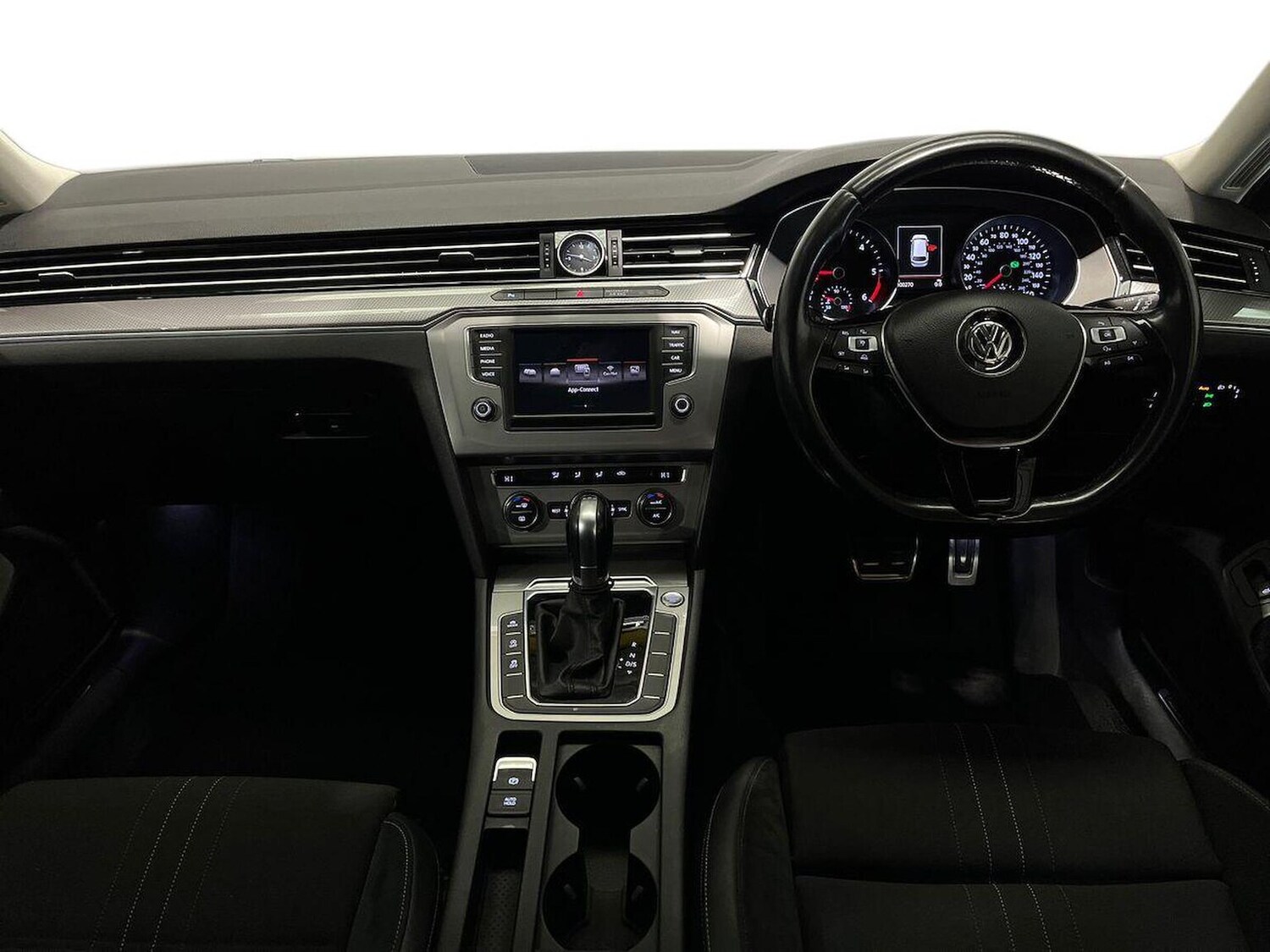 Used Volkswagen Passat 2016 for sale - 77888606: Photo 8