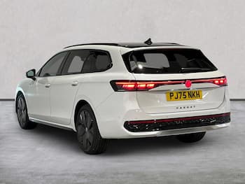 Used Volkswagen Passat 2026 for sale - 79839369: Photo