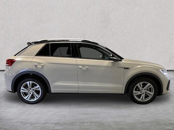 Used Volkswagen T-Roc 2022 for sale - 76232796: Photo 3