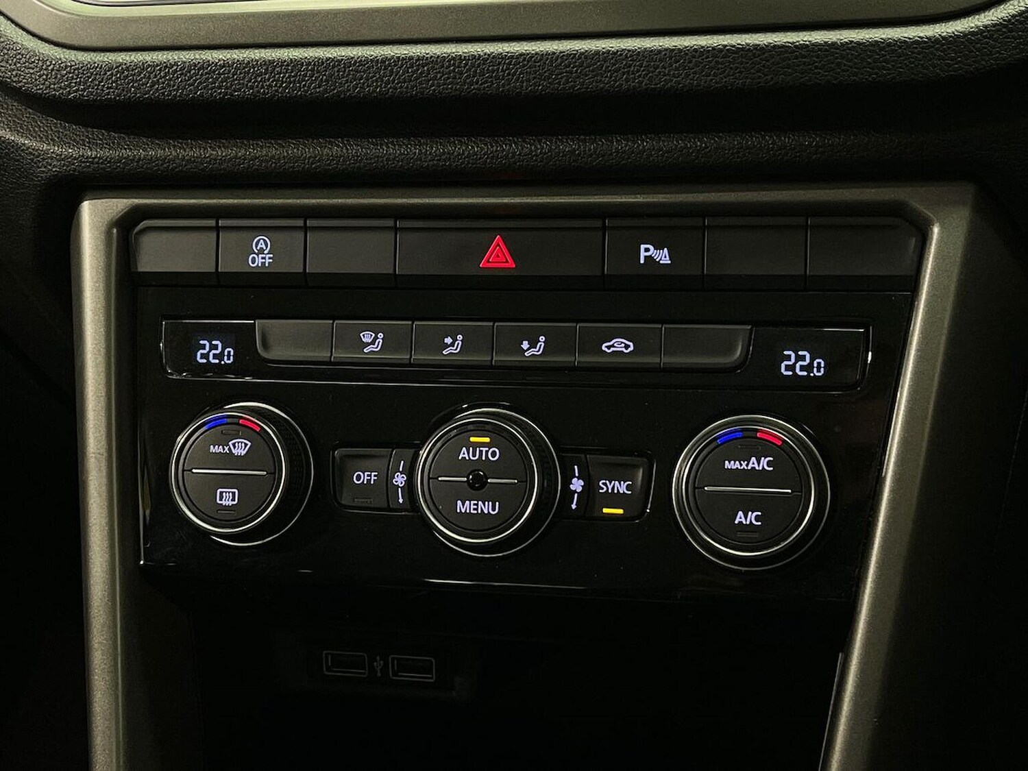 Used Volkswagen T-Roc 2020 for sale - 78195863: Photo 12