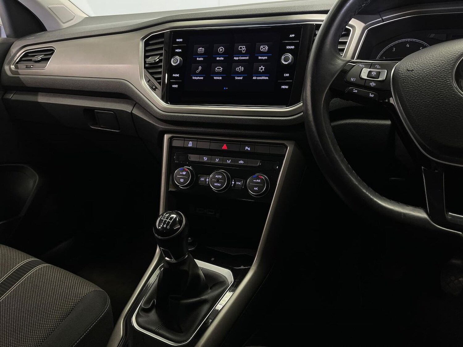 Used Volkswagen T-Roc 2020 for sale - 78195863: Photo 13