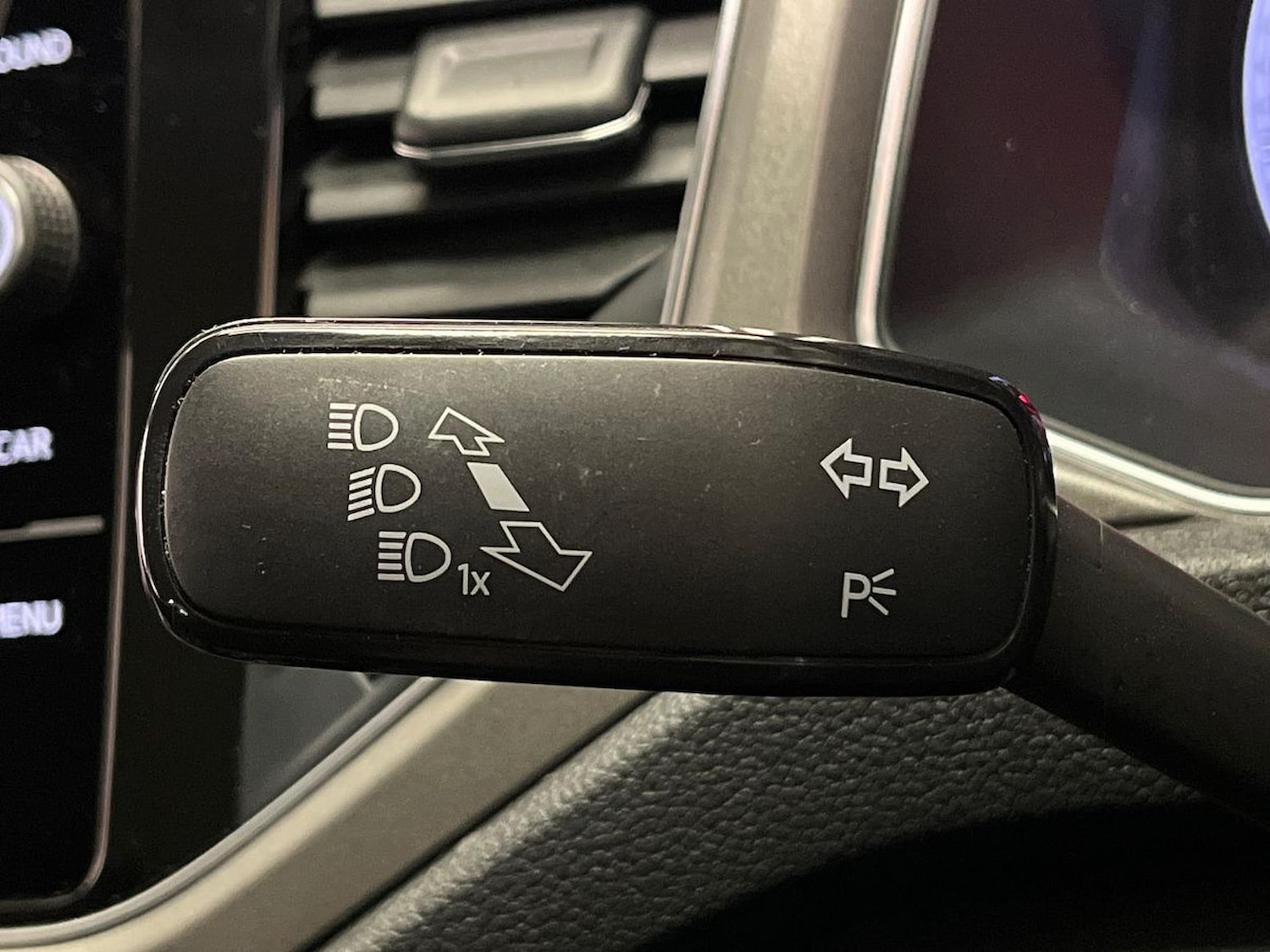 Used Volkswagen T-Roc 2020 for sale - 78195863: Photo 29