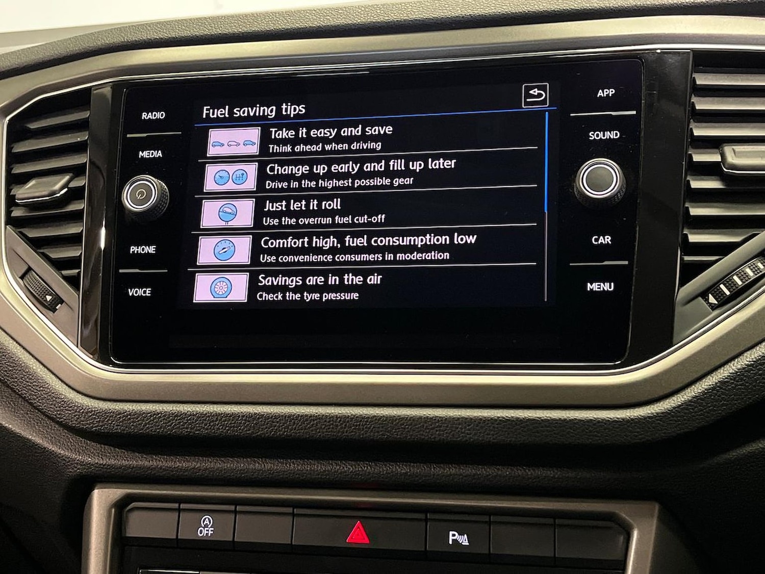 Used Volkswagen T-Roc 2020 for sale - 78195863: Photo 32