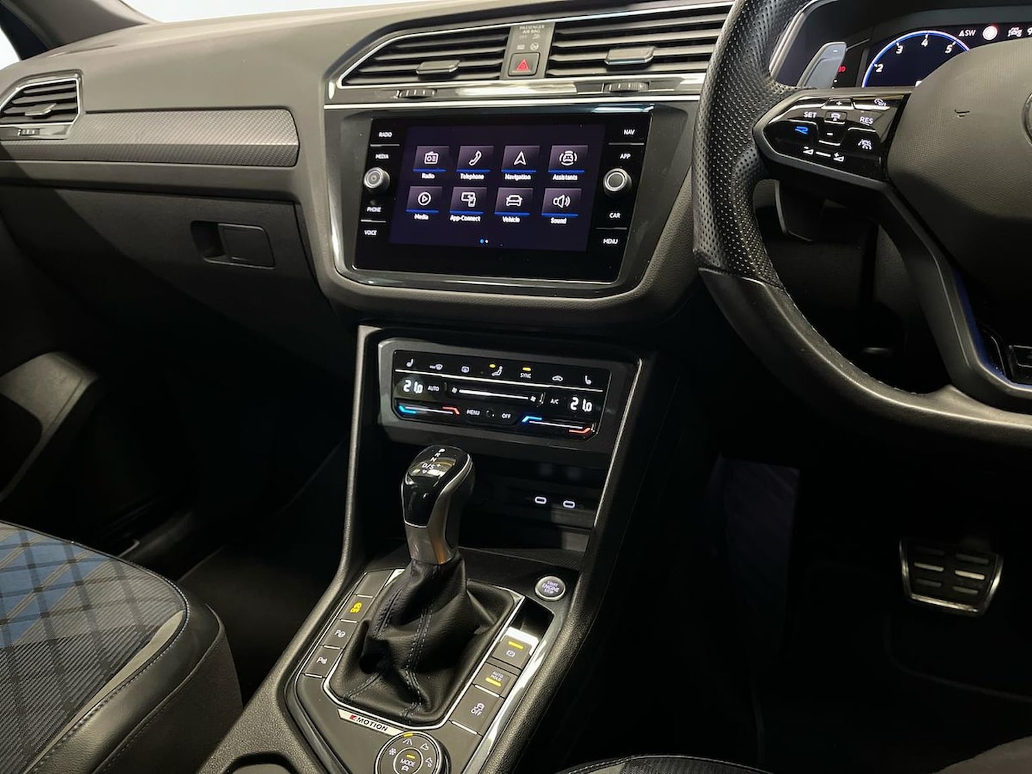 Used Volkswagen Tiguan 2021 for sale - 78195892: Photo 13