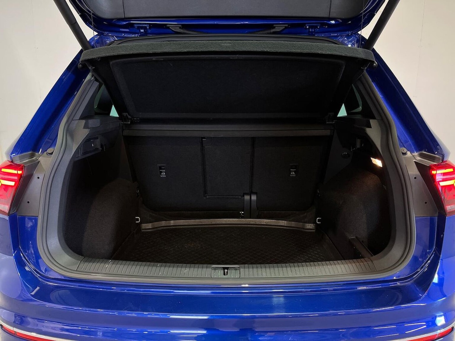 Used Volkswagen Tiguan 2021 for sale - 78195892: Photo 17