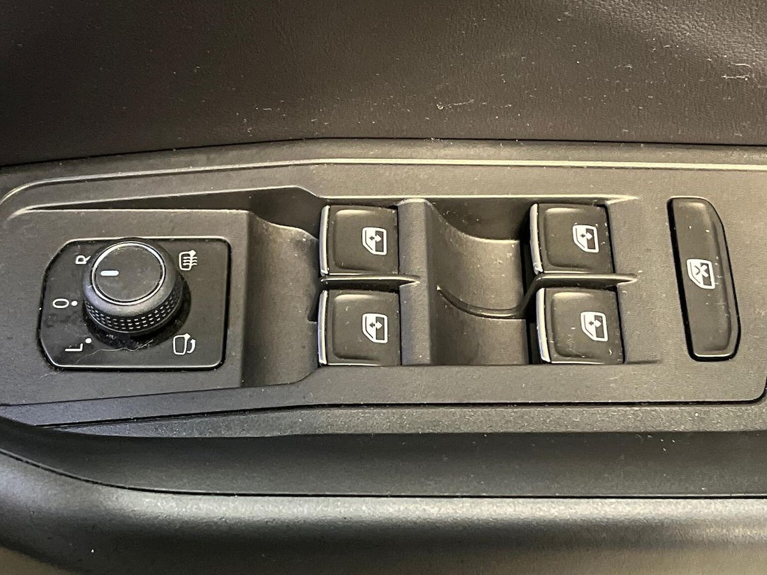 Used Volkswagen T-Roc 2022 for sale - 76478203: Photo 21