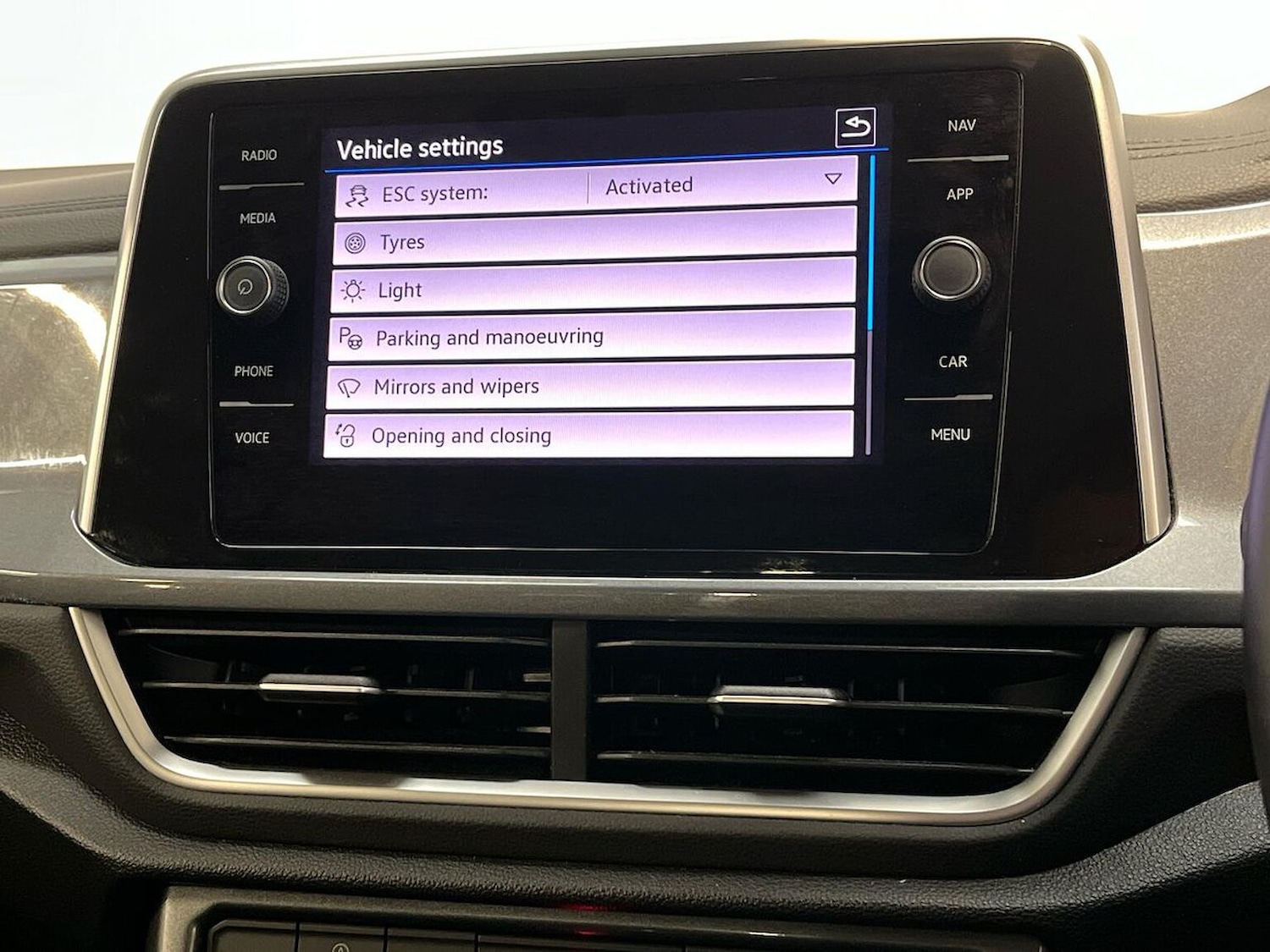 Used Volkswagen T-Roc 2022 for sale - 76478203: Photo 37