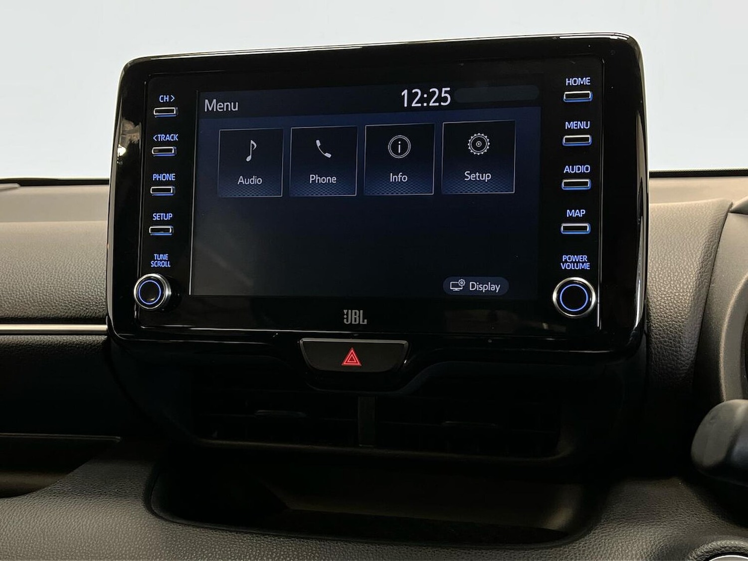 Used Toyota Yaris 2022 for sale - 76275132: Photo 11