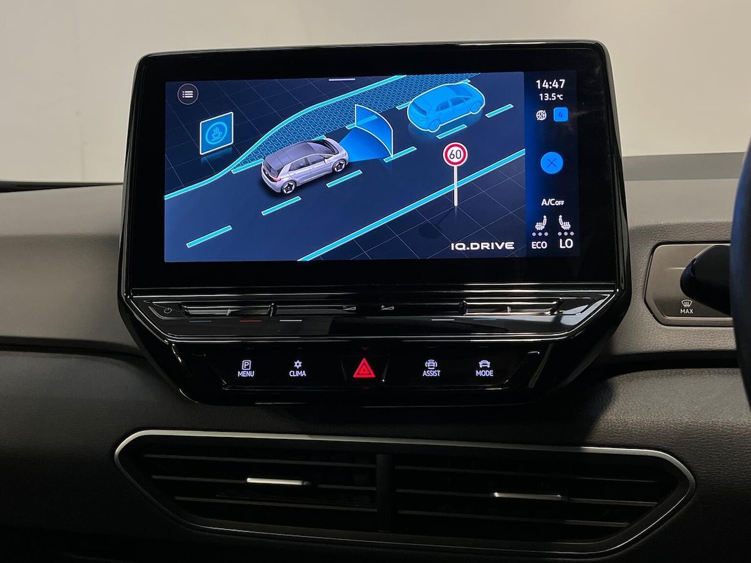 Used Volkswagen ID.3 2023 for sale - 77797002: Photo 31