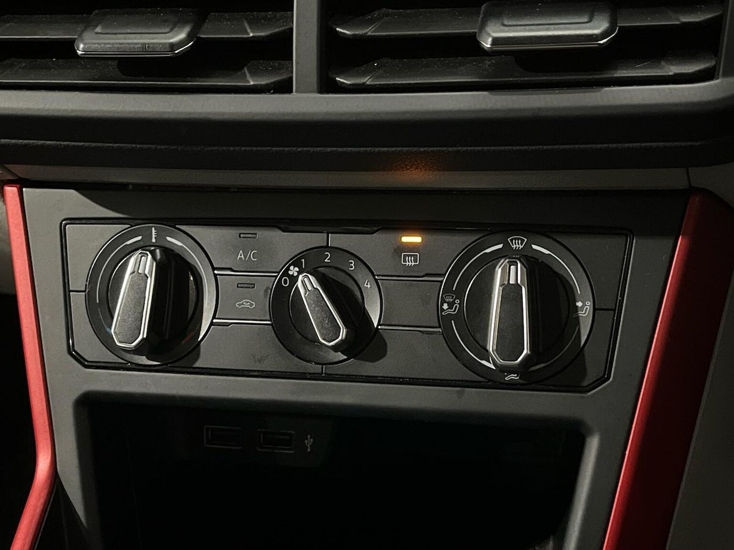 Used Volkswagen Polo 2018 for sale - 76924581: Photo 12